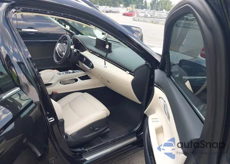 2025 Genesis Gv70 2.5T Awd z USA, uszkodzony, nr VIN 5NMMADTB3SH035170